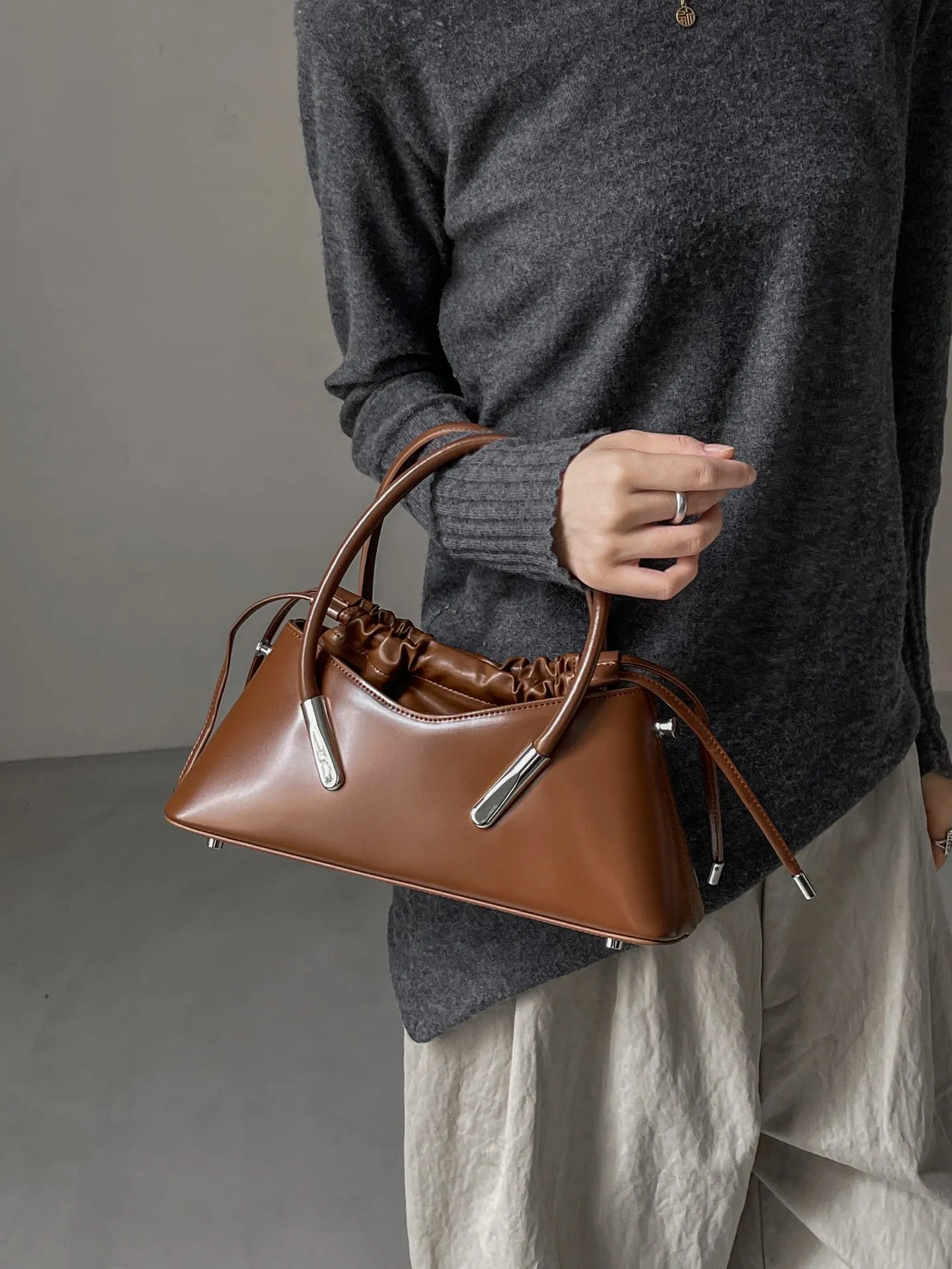 

Genuine Grade Leather Women's Shoulder Crossbody Coffe Bags Luxury Designer Brand Female Small Black Handbag for Woman Red Bag