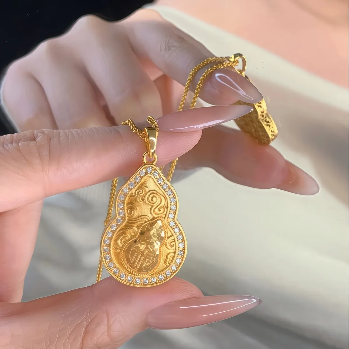 

Luxury 24K 9999 Pure Gold real gold Xiangyun Ice Ice Blessing Double Gourd Pendant Women's Necklace
