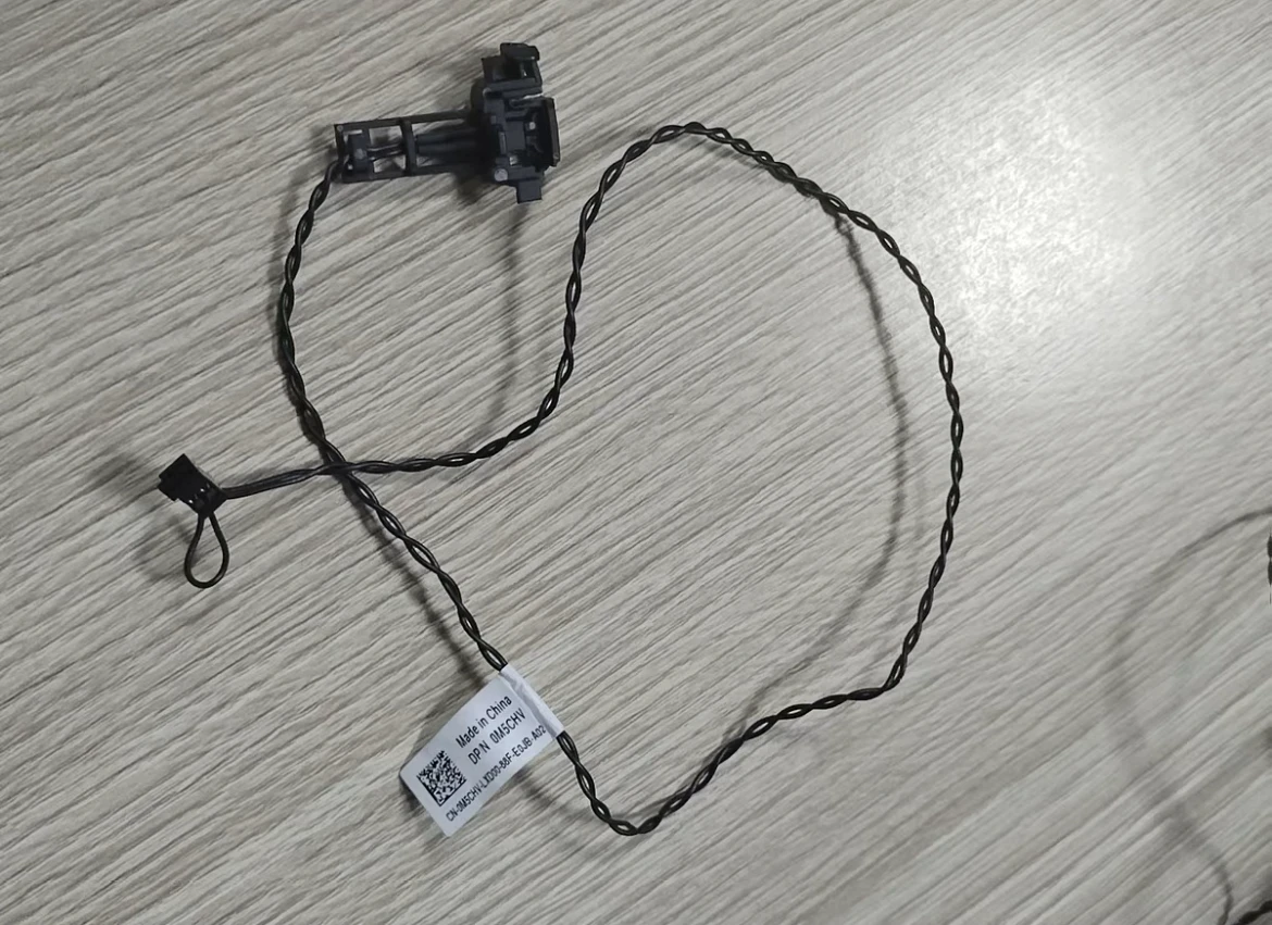 

0M5CHV ДЛЯ DELL PowerEdge T5820 Кабель контроля температуры объединительной платы SATA
