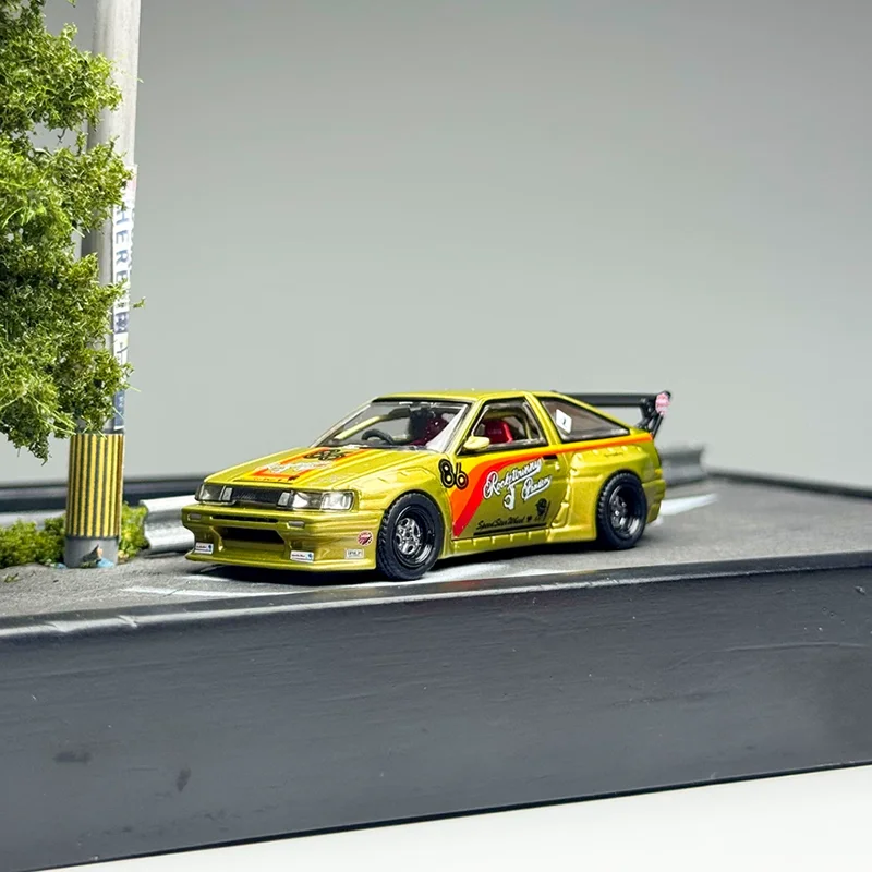 INNO 1:64 Scale Pandem AE86 Alloy Car Model Adult Gift Hobby & Toy Collectibles Desktop Creative Static Display