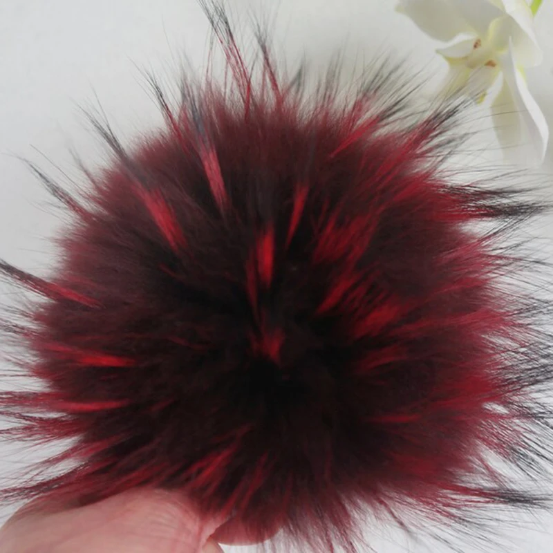 

Burgundy DIY 15cm Raccoon Fur pompoms Fur pompom for beanie handbags hats keychain Natural fur poms Women Caps reaFur pom poms