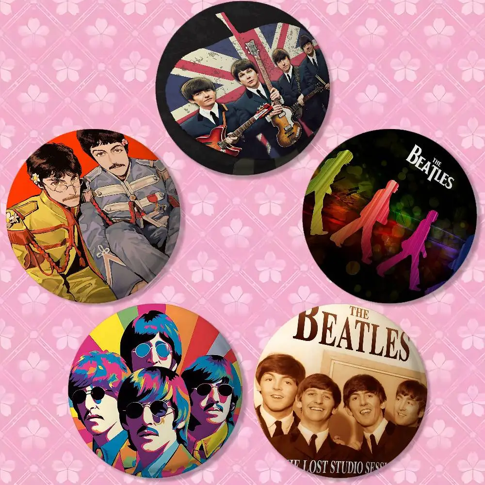 Band T-The B-Beatles Brooches Stylish Ornament Pins Exquisite Round Badge Bag Accessories Jewelry Gifts