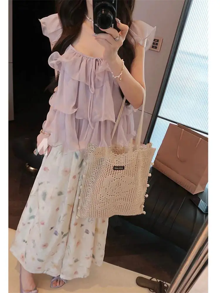 Sweet Korean Style Blouse with Pleated Skirt Hem And Bow Tie Women's Summer Fashion Shirt with Puff Sleeves Loose Fit