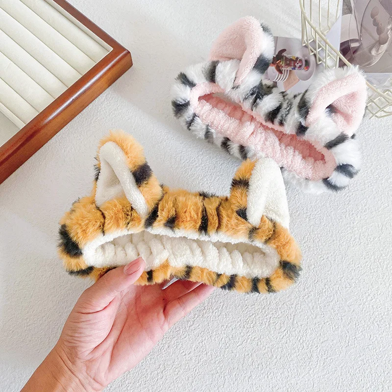 Elastic Furry Headband Non Slip Tiger Striped Head Wrap Cat Ears Headbands Makeup Headwrap Lovely Soft Animal Head Wrap