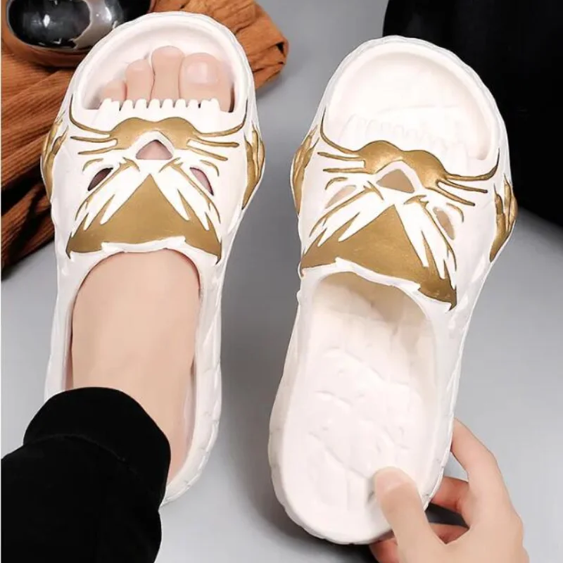 Skull Design Men Slippers Personalized 2024 Punk Summer Outdoor Slide Thick Sole Platform Beach Non-Slip Male Sandals Women