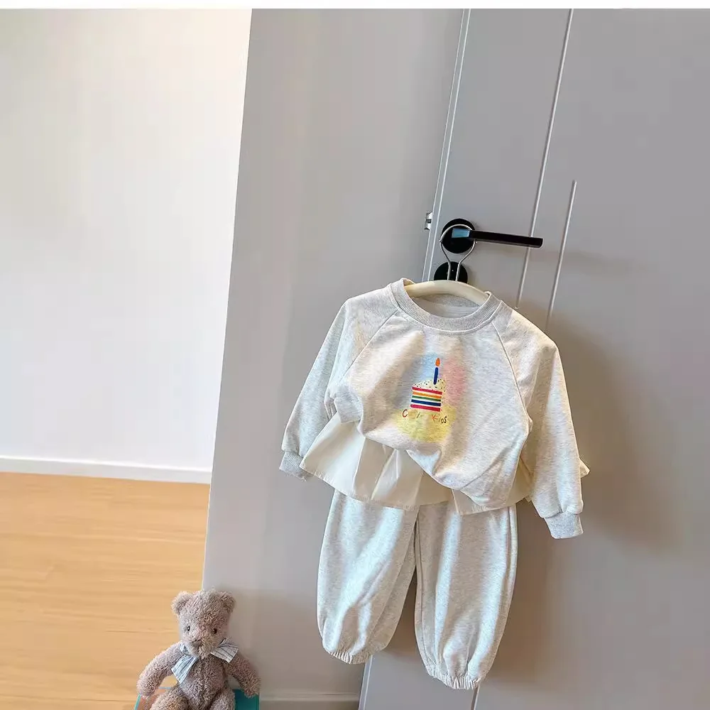 아동복 세트 2025 용수철 만화 라운드 넥 소녀 후디, 소년 스포츠 스타일 캐주얼 스웻팬츠 엉덩이 커튼 3 피스 세트