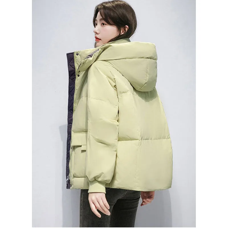 

Новое зимнее пальто 2025 года, женская короткая модная куртка на пуху с хлопковой подкладкой, корейская версия, плотная женская верхняя одежда с капюшоном в тон