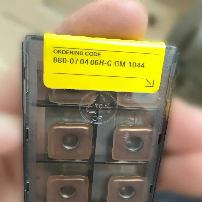 

Hard alloy cutting blades 880-070406H-C-GM 1044