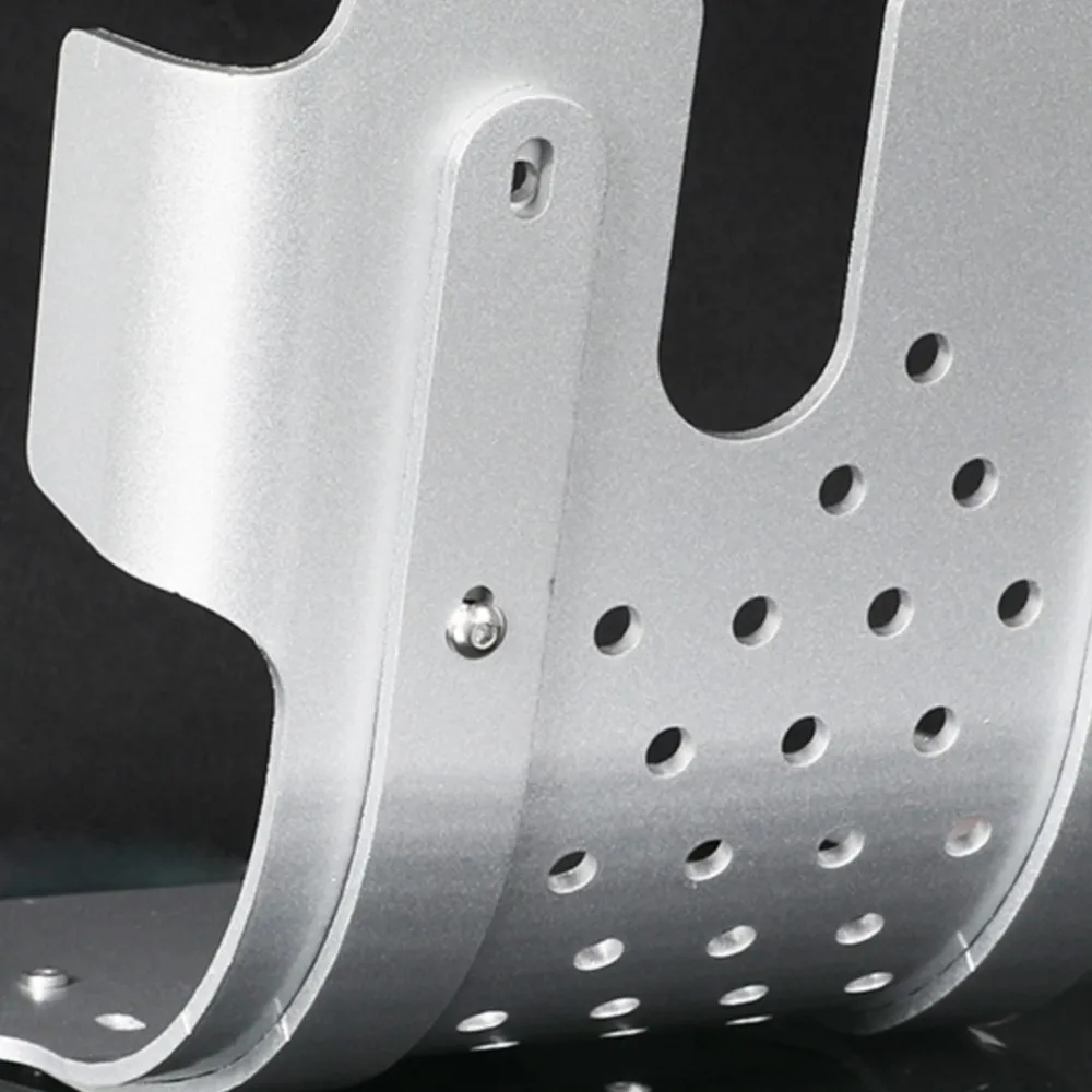 

FOR Street Twin Thruxton RS Speed Twin Street 900 2023 2024 2025 Moto Front Engine Guard Baffle Engine housing protection