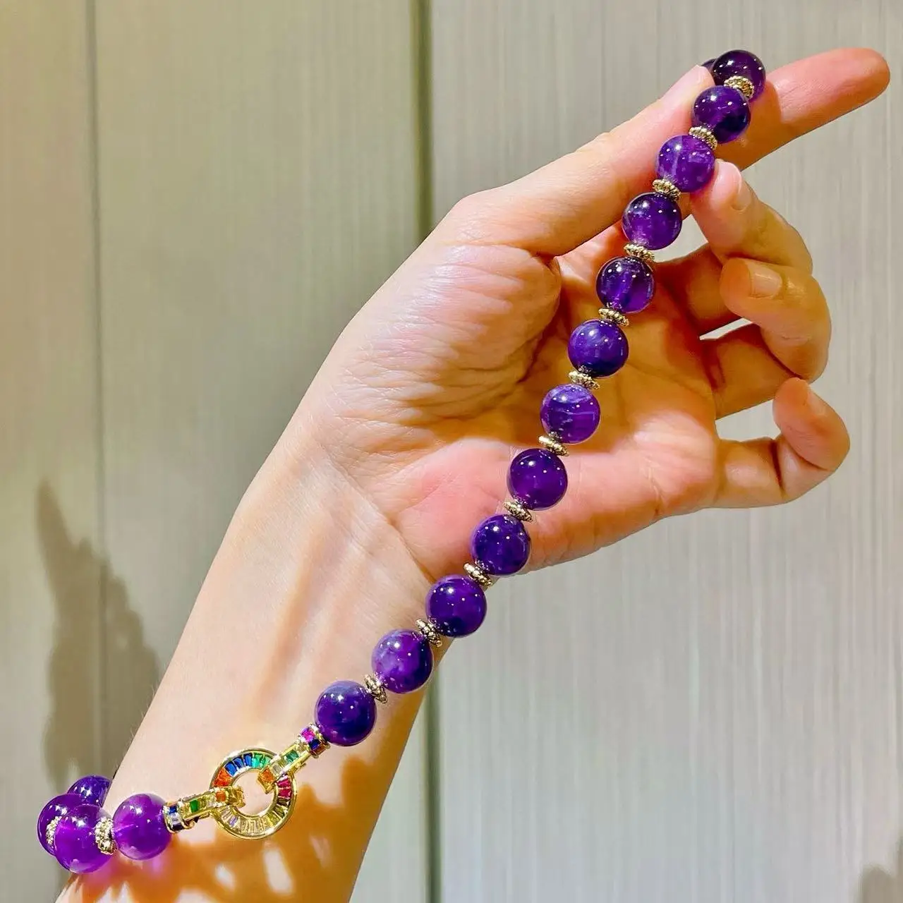 Colar de design original de ametista natural roxa uva de 10 mm