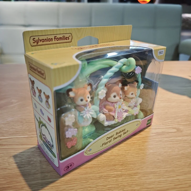 Sylvanian Families Calico Critters Mädchen Kinderspielzeug Miniatur Anime Figur Puppe Kinderspielzeug Geschenk Hirschbabys Blumenschaukelset