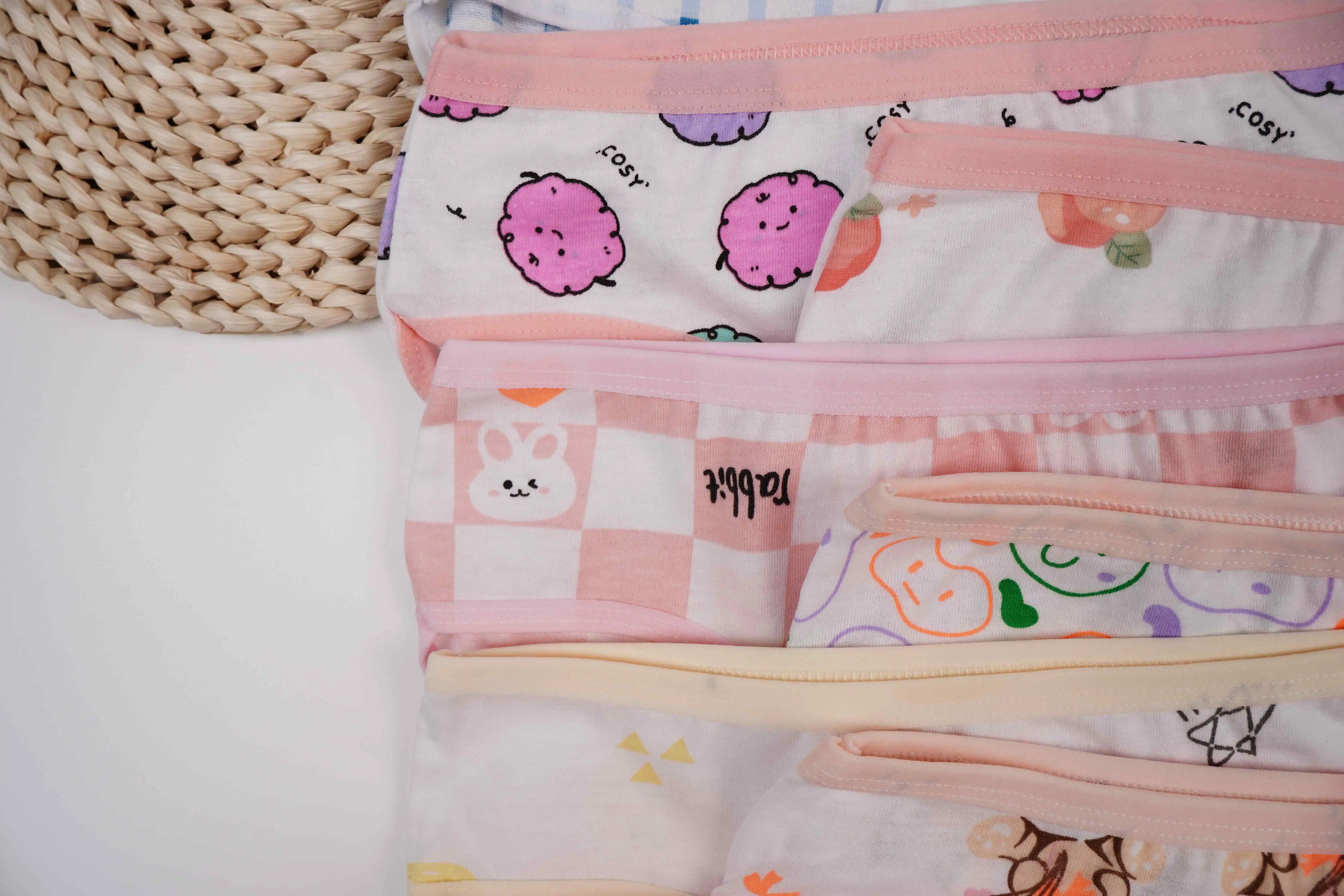 5pcs/lot Breathable Cute Printed Cotton Girls' Panties, Soft Kids Underwear for Daily Wear