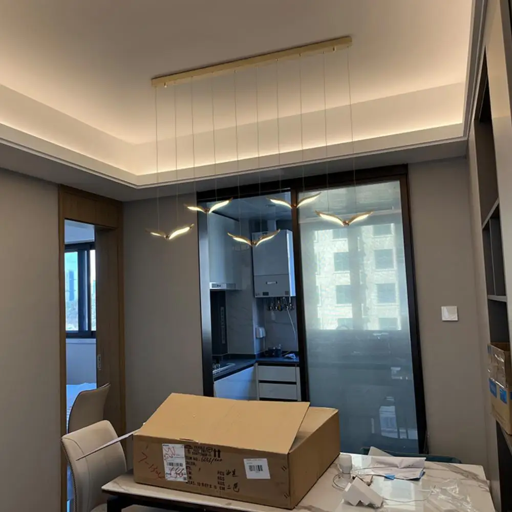 YEBMLP Seagull Design New Chandelier Art Creative Gold Dining Table Hanging Light Bird Pendant Light For Parlor Bedroom Homestay