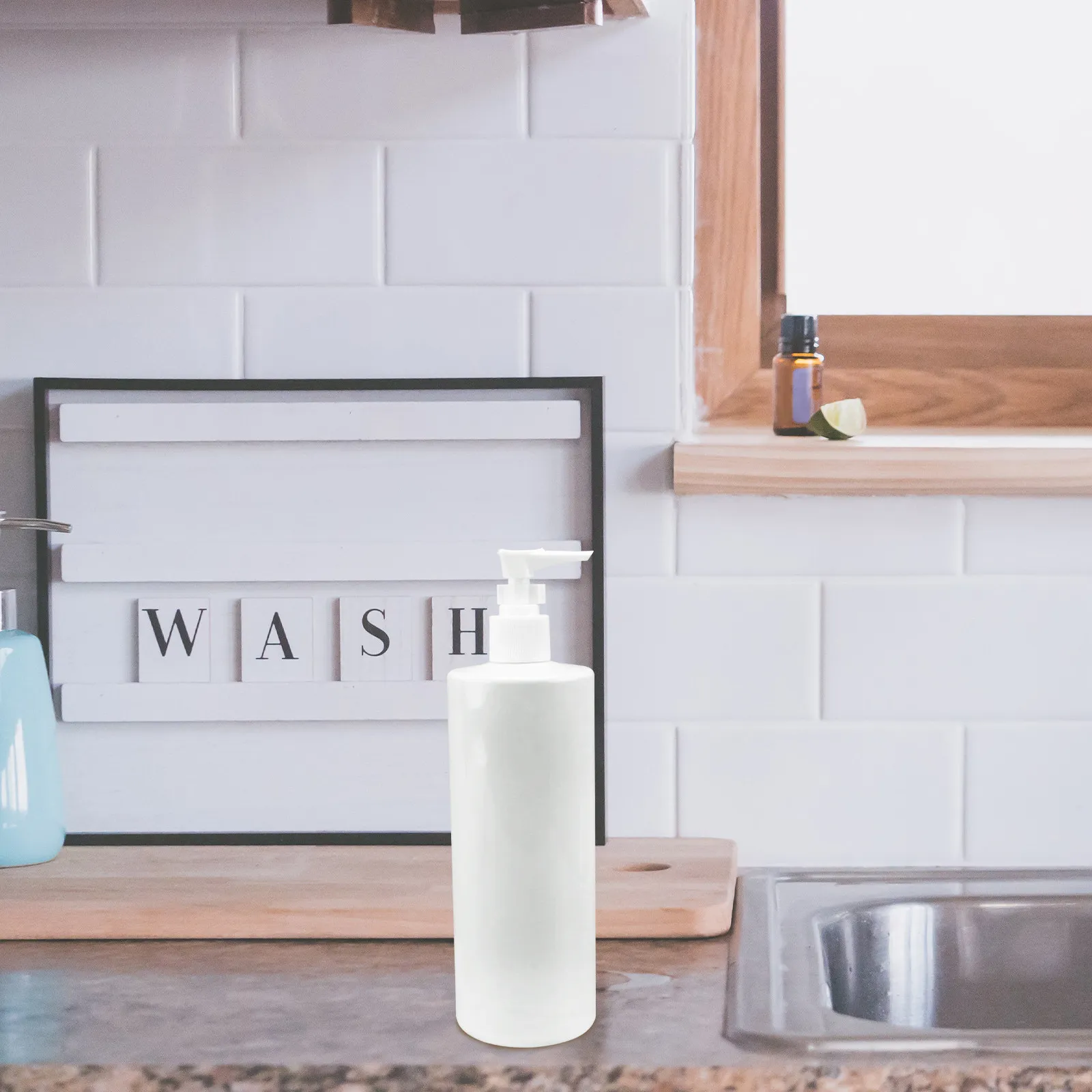

2Pcs 500Ml Transparent Plastic Hand Soap Dispenser Bottles for Shampoo Lotion Body Wash Bathroom Space Saving Leak Proof Easy
