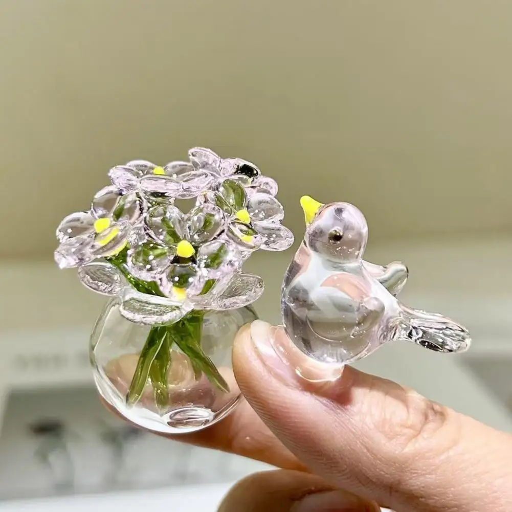 Healing Gift Ornament Mini Faux Flower Figurine Bouquet Hand Blown Glass Small Vase Ornament with Bee Bird Collectible for Home