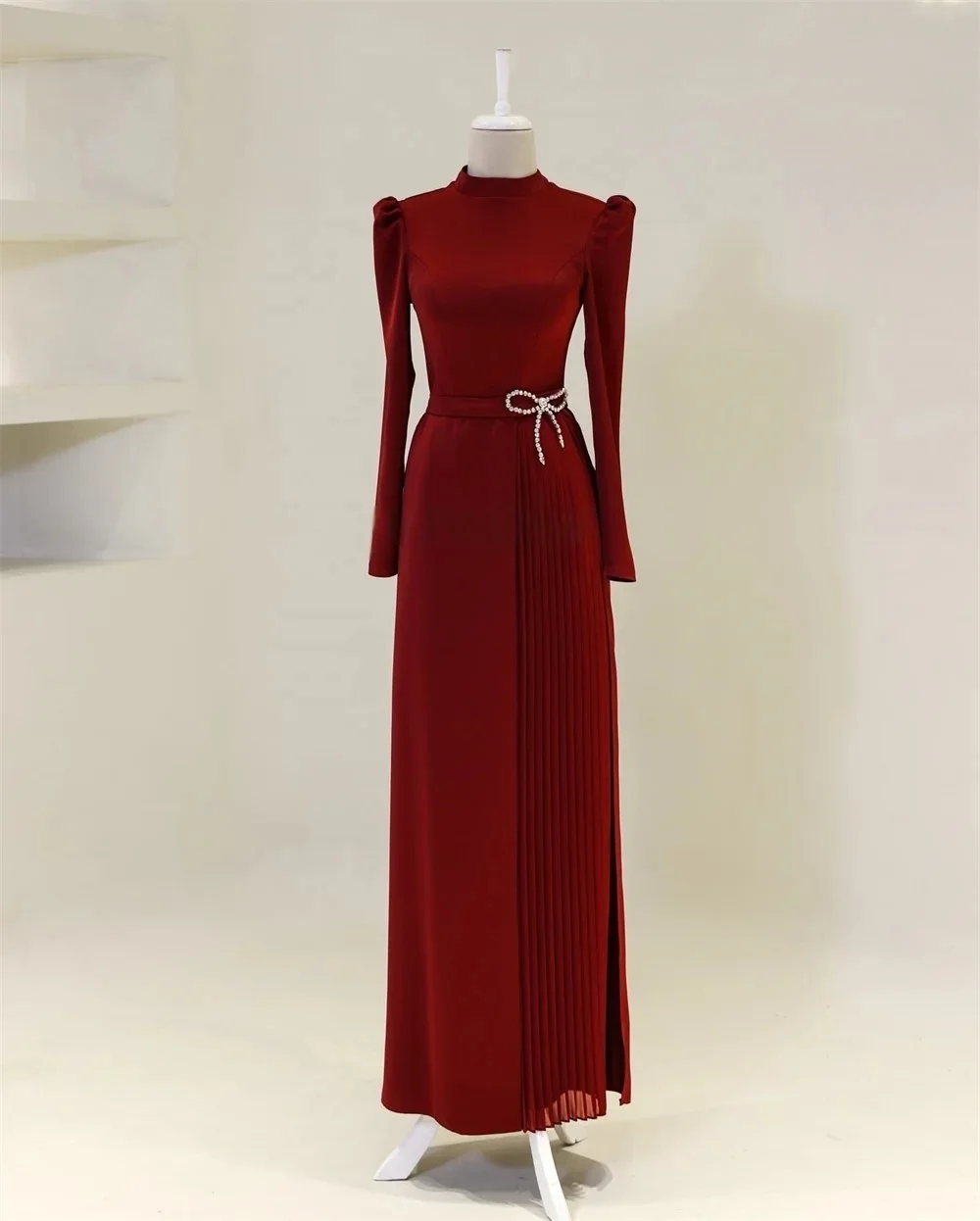 

Burgundy Long Sleeves Bespoke Occasion Gown Evening Dresses Pastrol Unisex Jersey Retro Dubai Saudi Arabic Prom Customized