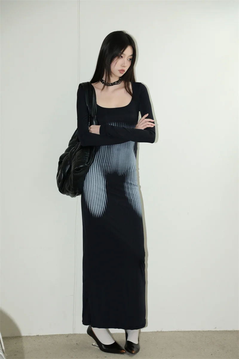 Y2K Sexy Long Sleeved Print Design Long Dress Elegant Slim Square Necked Dress Woman Street Style Wrapped Hip Skirt