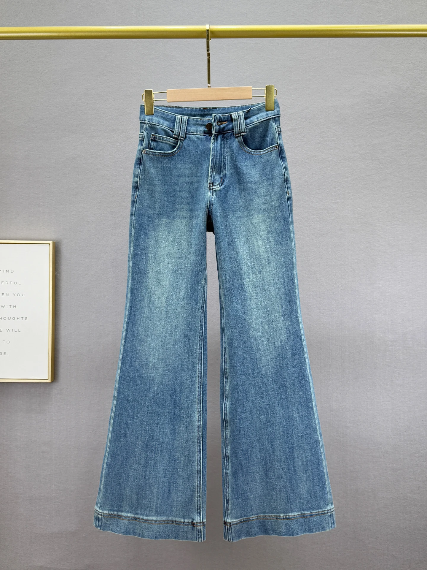 

Женские джинсы с высокой талией, облегающие, расклешенные, эластичные, удобные, из стрейч-денима, осенняя коллекция, модные, в стиле Ins