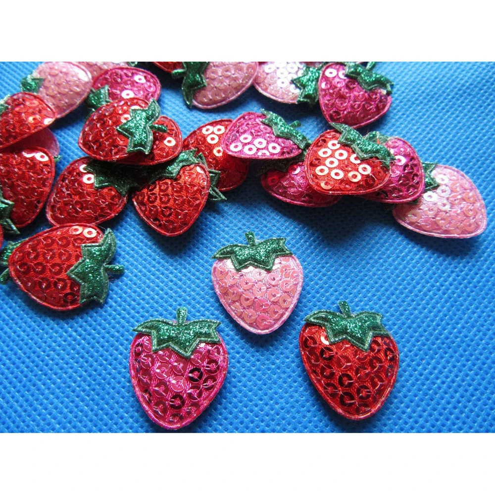 20Pcs Sequined Strawberry Patch Sewing Appliqued Sew on Clothes Motif Badge Repair