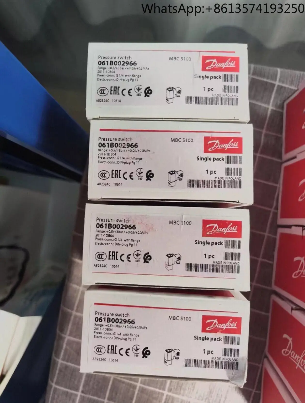 Model 061B002966 New Danfoss Pressure Switchin stock