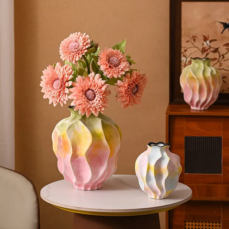 Ceramic Irregular Shaped Gradient Color Vase, Creative Home Living Room, Bedroom, Office Restaurant Decoration, Flower Ware, 1Pc