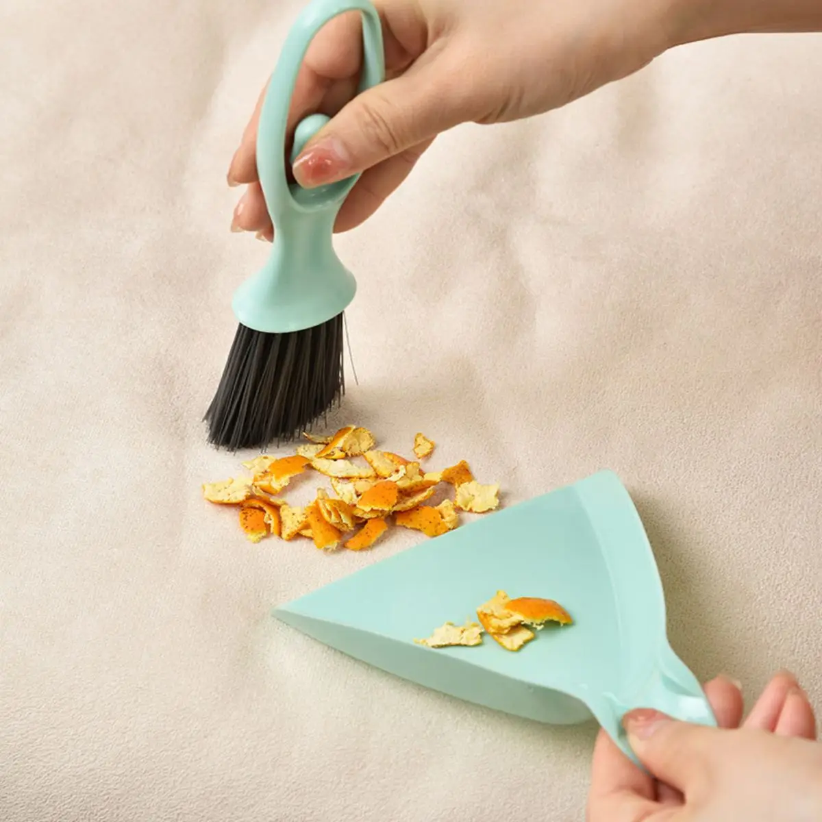 Dust pan Small Broom and Dustpan Set Mini Dustpan and Brush Set Small Hand Broom with Dust Pan for Desk Table
