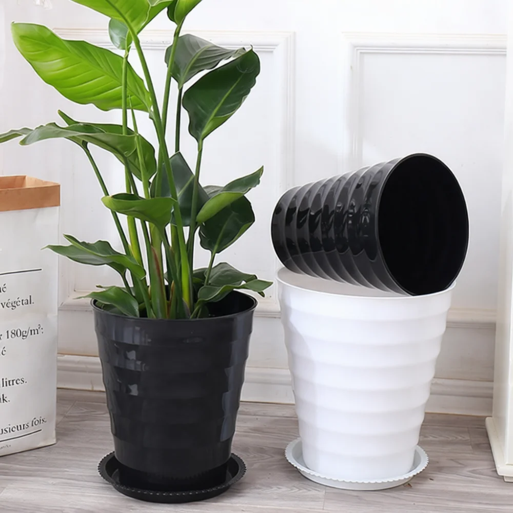 Durable Resin Plant Pot Thickened Thread Design Garden Planter With Tray Decorative Container For Large Green Plants