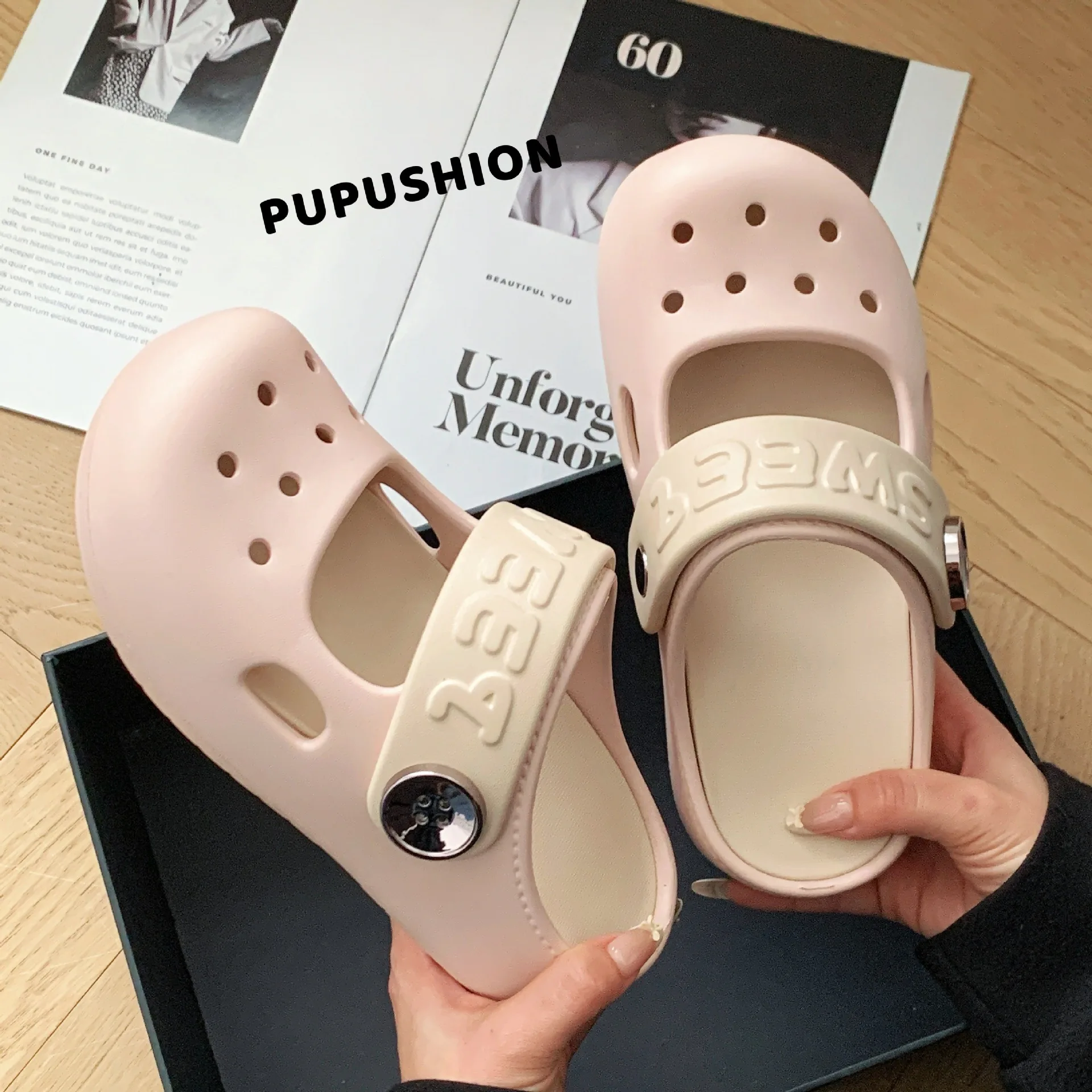 

Women's Solid Color Platform Clogs Thick Sole Breathable Summer Beach Slides Casual Outdoor Comfort Slip-On Sandal