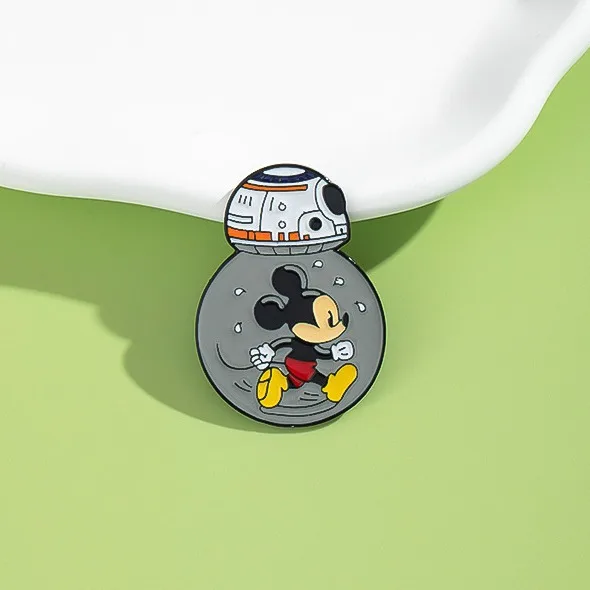 Miniso فيلم الكرتون ميكي ماوس الطرفية بروش سبيكة شارة لطيف روبوت الديكور