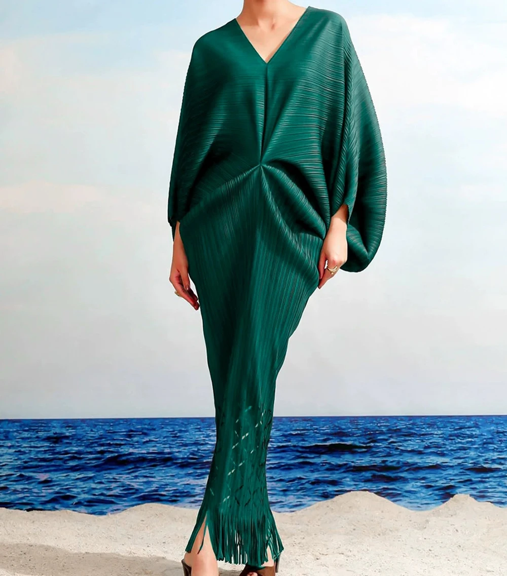

Pleated dress high-end 2025 new women's clothing large size long-sleeved tassel skirt temperament slim wear-GZXX1020