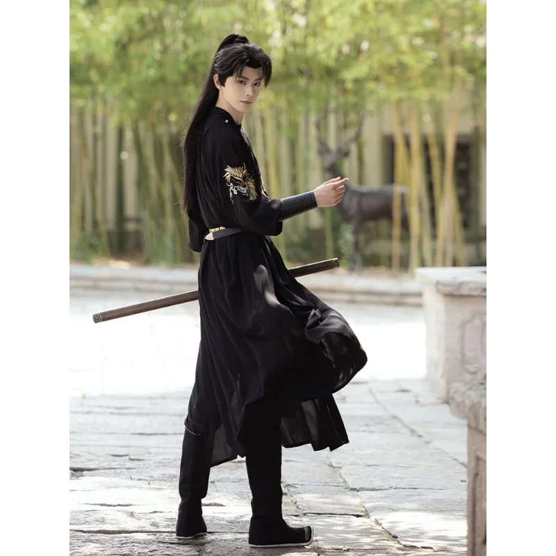 Tang-made round neck men's and women's original and improved Hanfu cool handsome knight style embroidery thin version