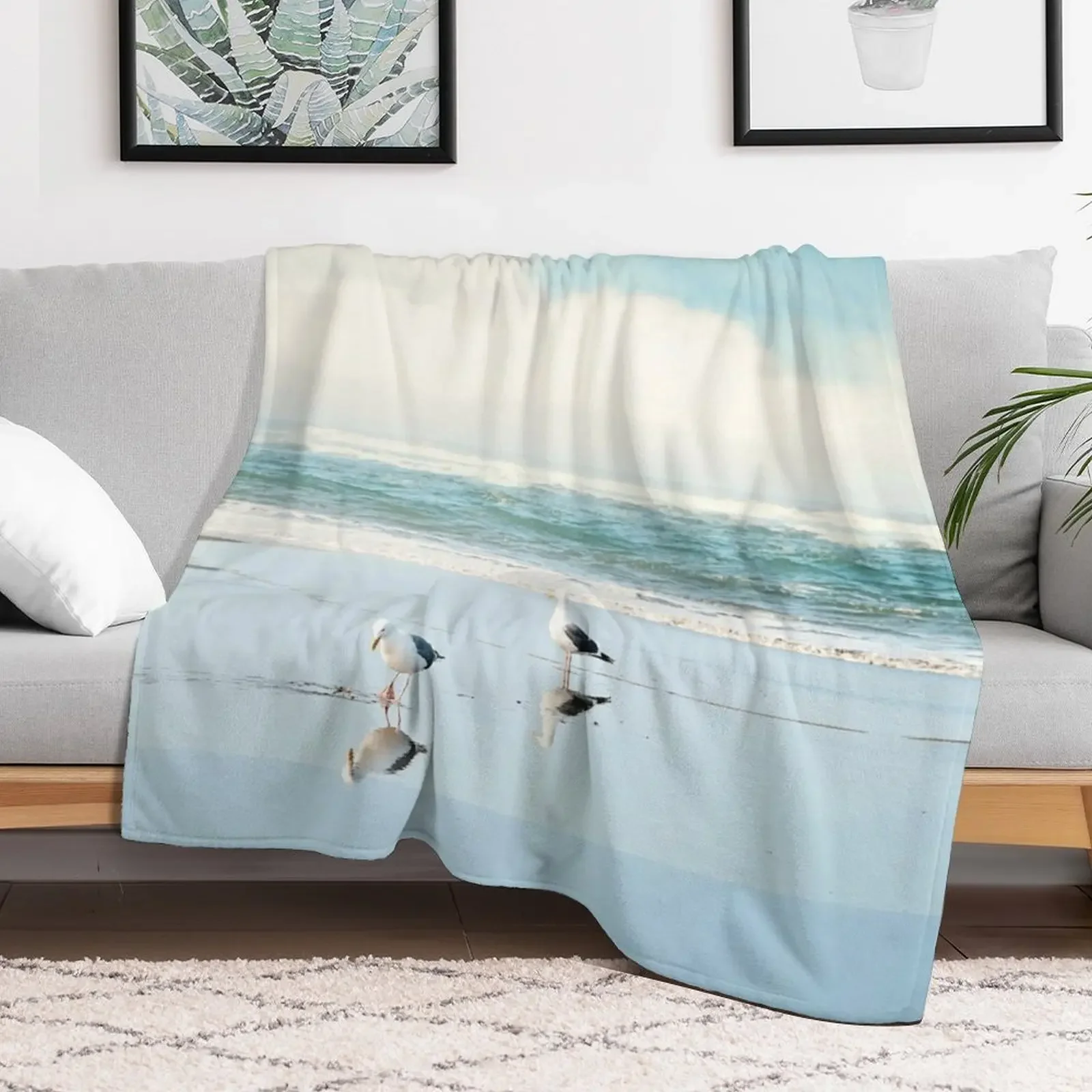 ocean reflections Throw Blanket Picnic Blankets For Bed Blankets