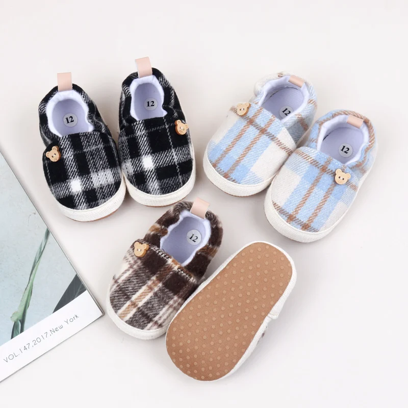 

Весенне-осенняя обувь для первых прогулок для малышей для мальчиков и девочек с модным дизайном с цветными блоками и мягкой подошвой TPR для детей 0–18 месяцев