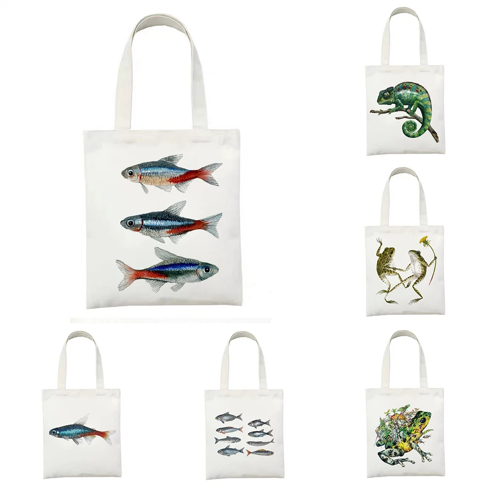 

Shoulder Bag with Neon Tetra Lizard and Rare Animal Prints for Special Enthusiasts Suitable for Outdoor Workers and Commuting