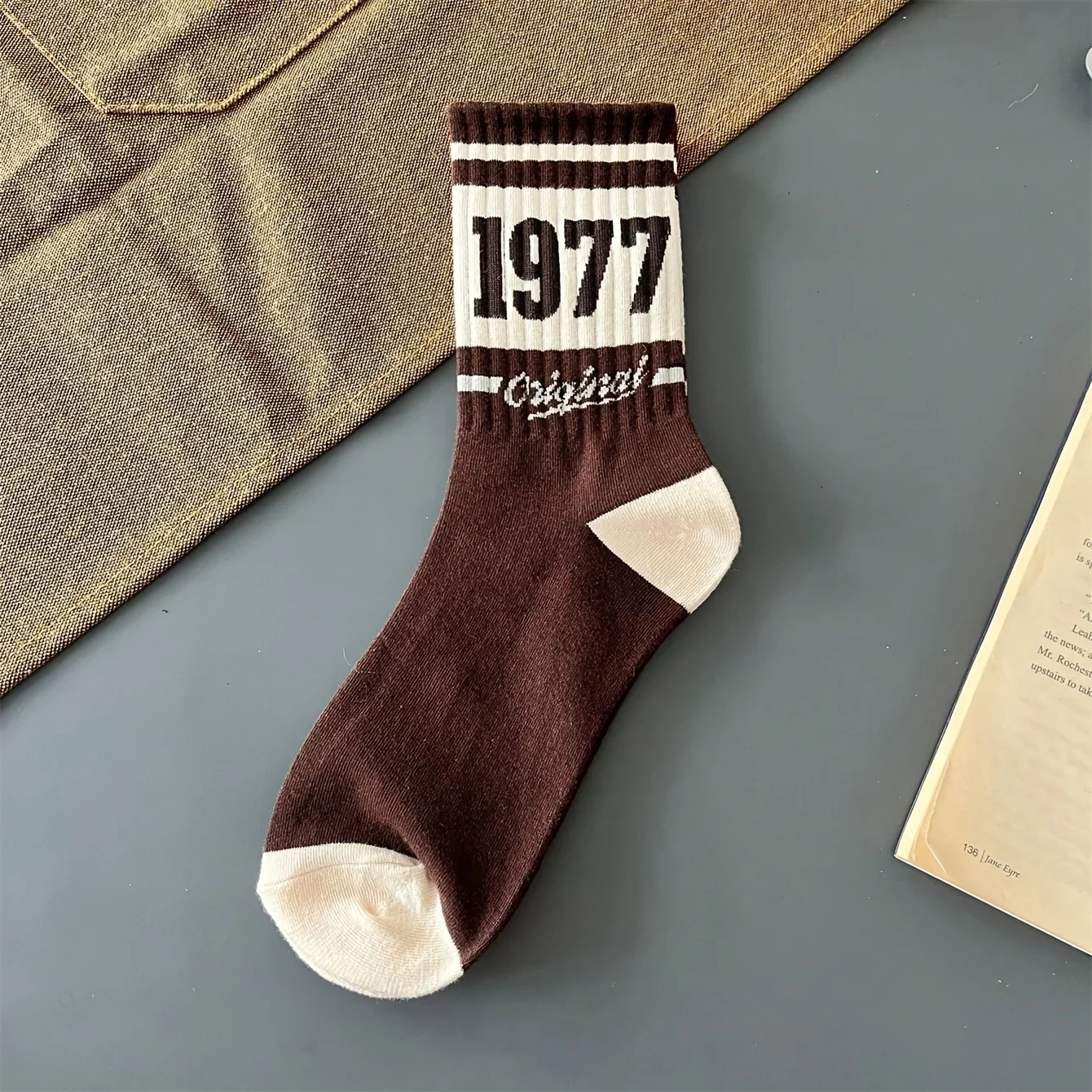 남성용 레터 패턴 양말 5켤레, 니트 폴리에스테르, 커피색, 냄새 방지 스포츠 양말