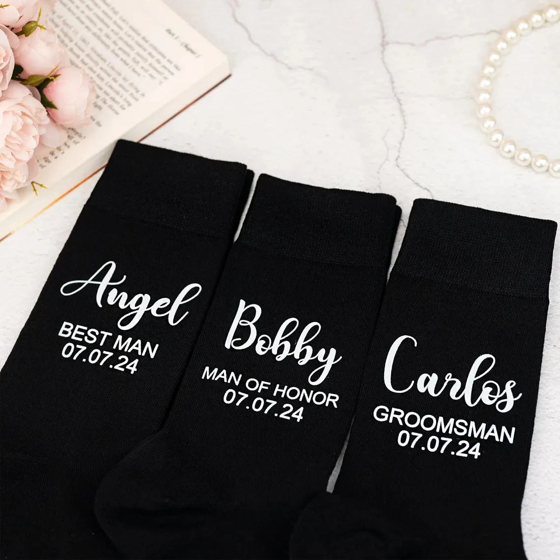 2025 Personalized Wedding Socks Custom Name Groomsmen Socks for The Wedding Party Groom Groomsmen Gifts Grooms Proposal Item