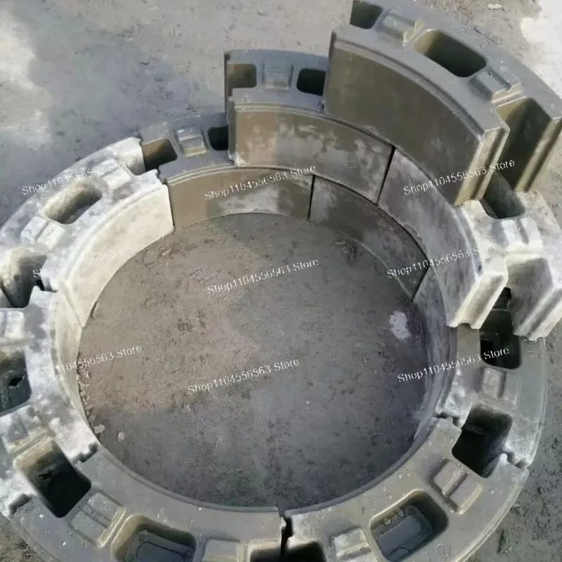 Plastic Concrete Block Mould, Suitable for Making Tree Surrounding Bricks, Well Wall and Isolation Barrier Blocks