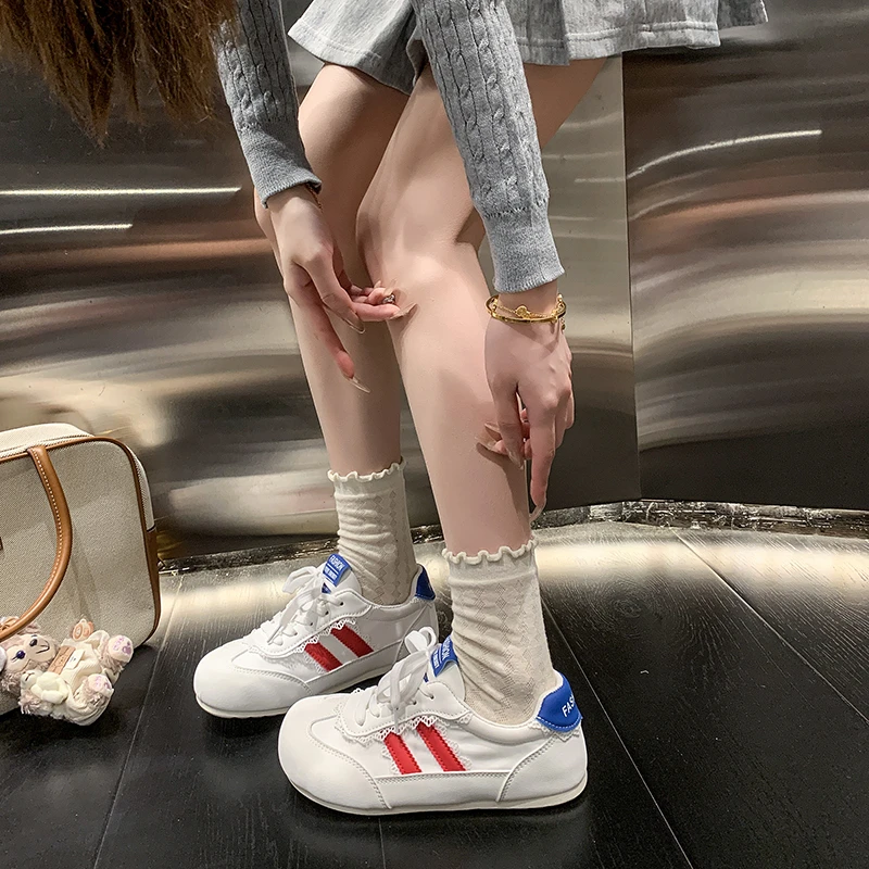 خريف جديد الموضة النسخة الكورية الاتجاه أحذية رياضية تنفس المطاط جلد المنخفضة أعلى عادية مريحة تنوعا الأحذية النسائية #4