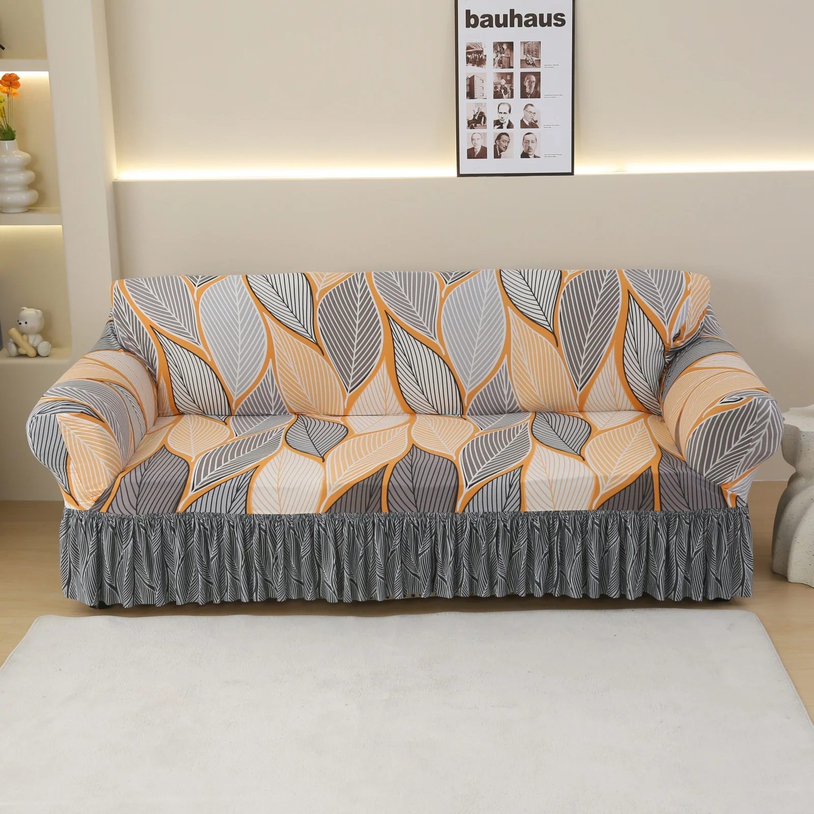 Elastic Ruffled Sofa Cover - All - Season Universal, Leaf Design for Modern & Nordic Living Room & Bedroom