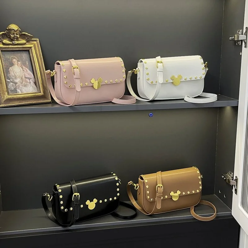 

Fashionable Ladies Crossbody-Bag Crafted From Petunia-Patterned Leather Boasting High-End Casual Daily Refined Look​