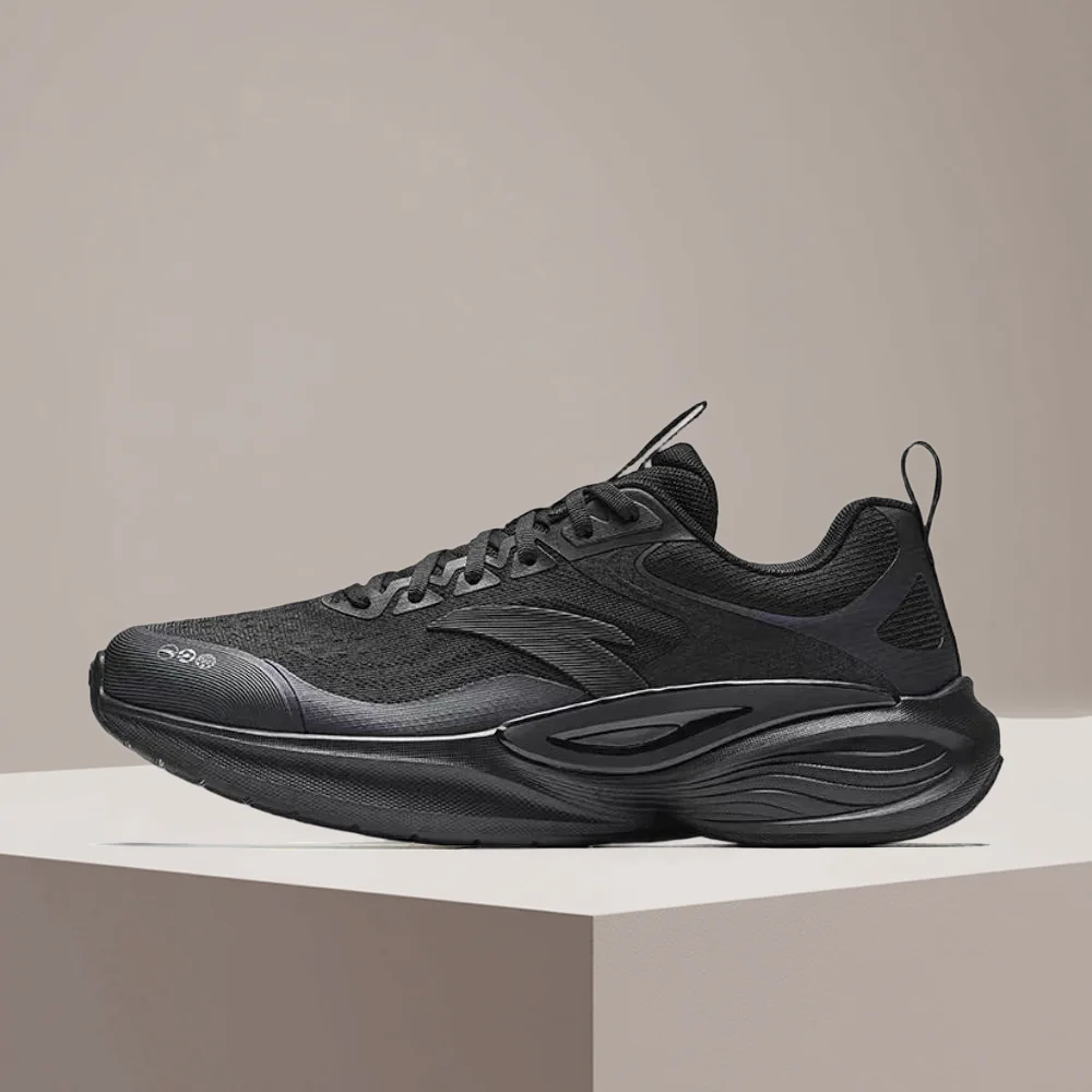 

Anta Lingyun: Comfortable, slip-resistant, and durable men's low-top casual running shoes in classic, stylish black, 912525502-5