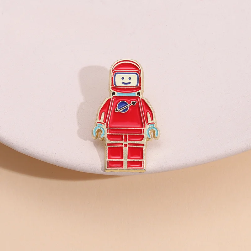 Astronaut Enamel Pins Custom Cosmonaut Spaceman Brooches Lapel Badges Cartoon Game Character Jewelry Gift Wholesale