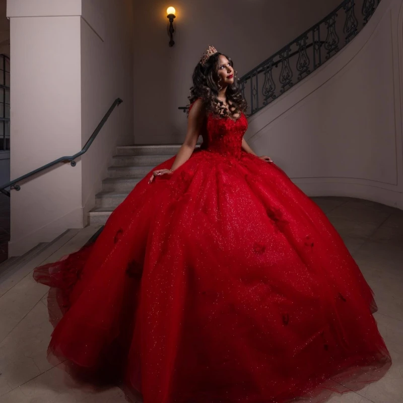 

Red Shiny Quinceanera Dresses Ball Gown Spaghetti Strap Applique Lace Beads Tull Party Birthday Sweet 16 Dress Vestidos 15 Anos