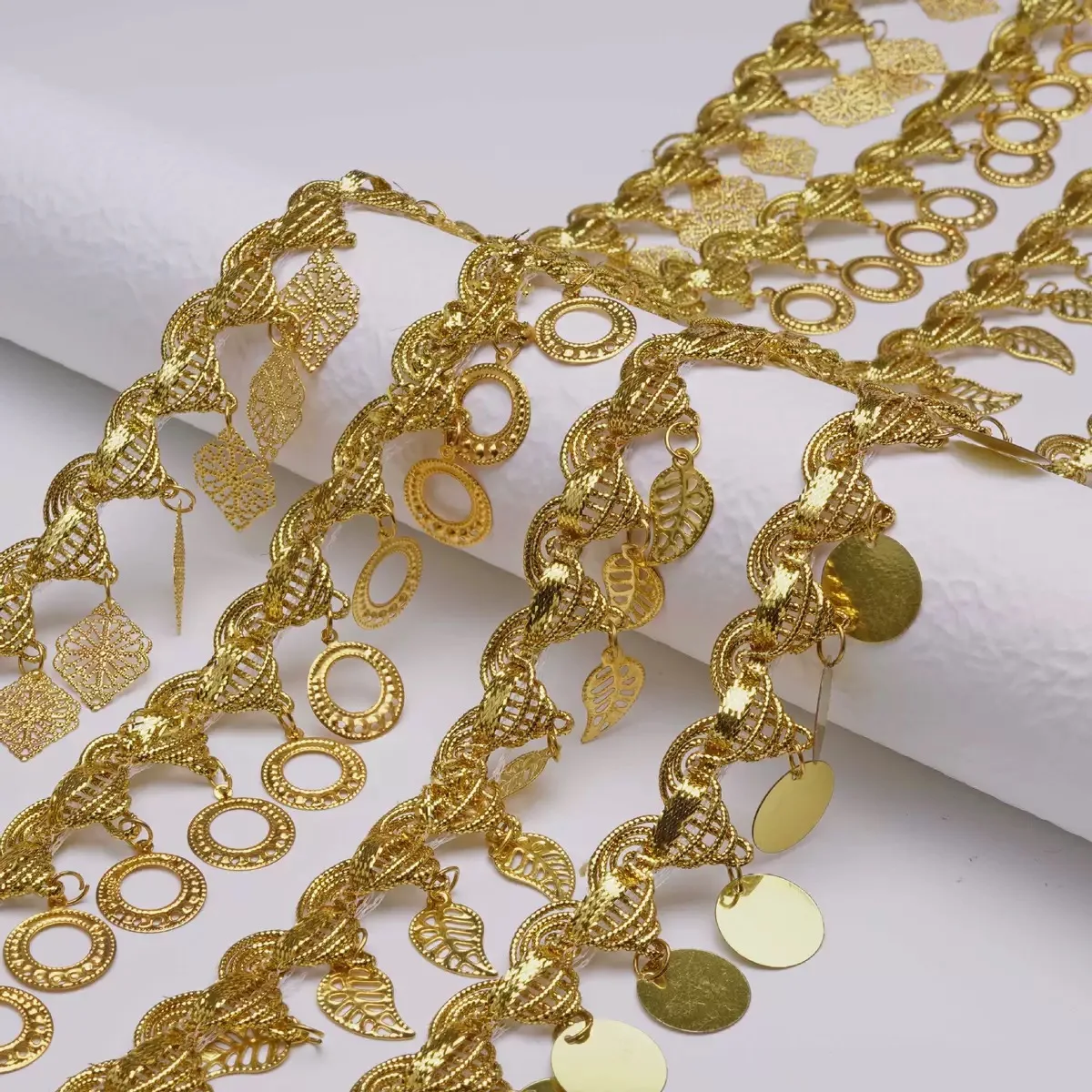 Adornos de cinta de encaje con colgante de oro y plata de 1 yarda para escenario, actuación, fiesta, Cosplay, ropa de boda, prendas de costura DIY,