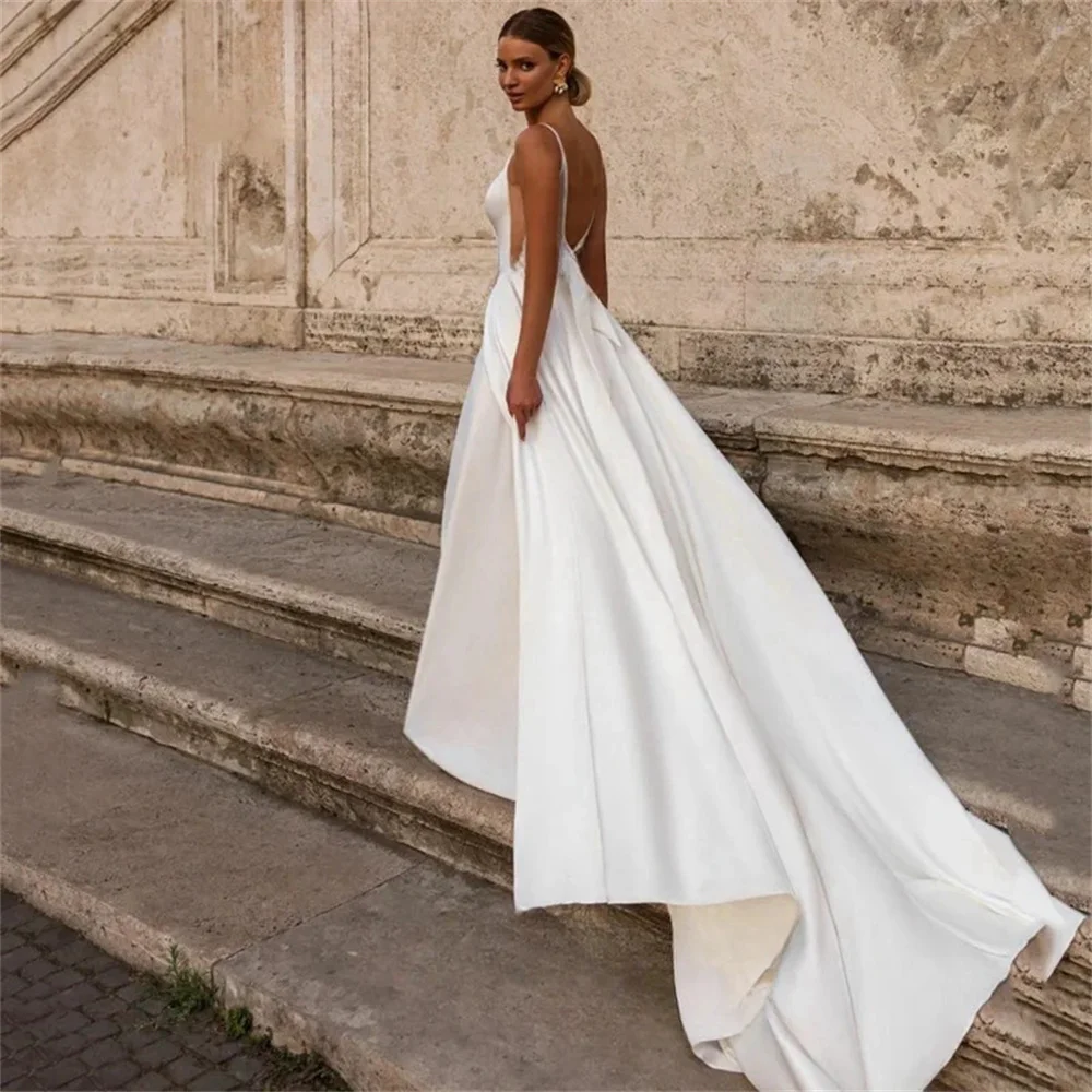 Kobe Spaghetti Strap Ball Gown Long Trailing Wedding Dresses Bow Backless vestidos de noche Sleeveless Formal Evening Customized