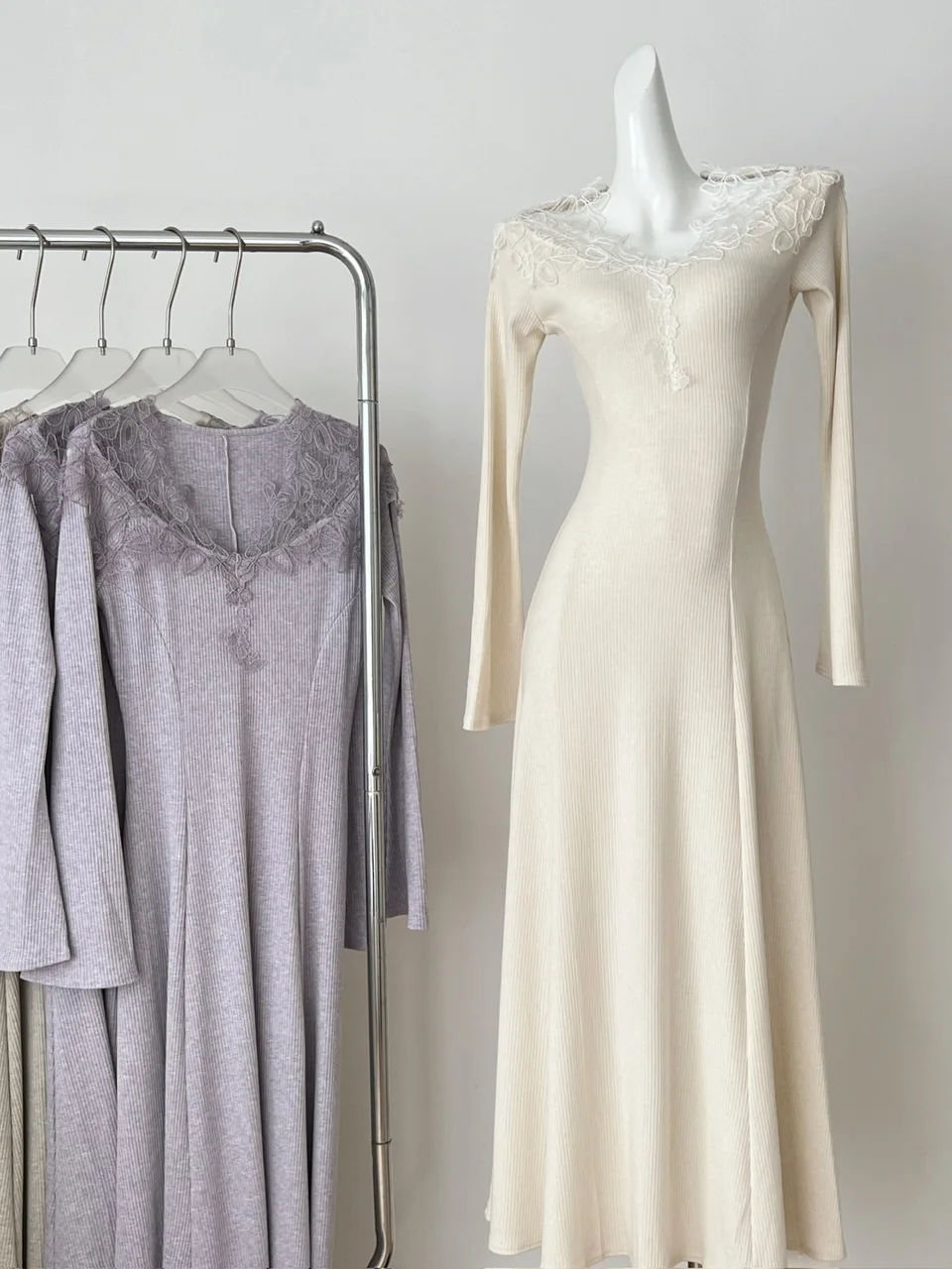 Ele renda v-ne malha dr feminino cintura alta fino ajuste a linha na altura do joelho vestido para o outono par usar malha macia dr