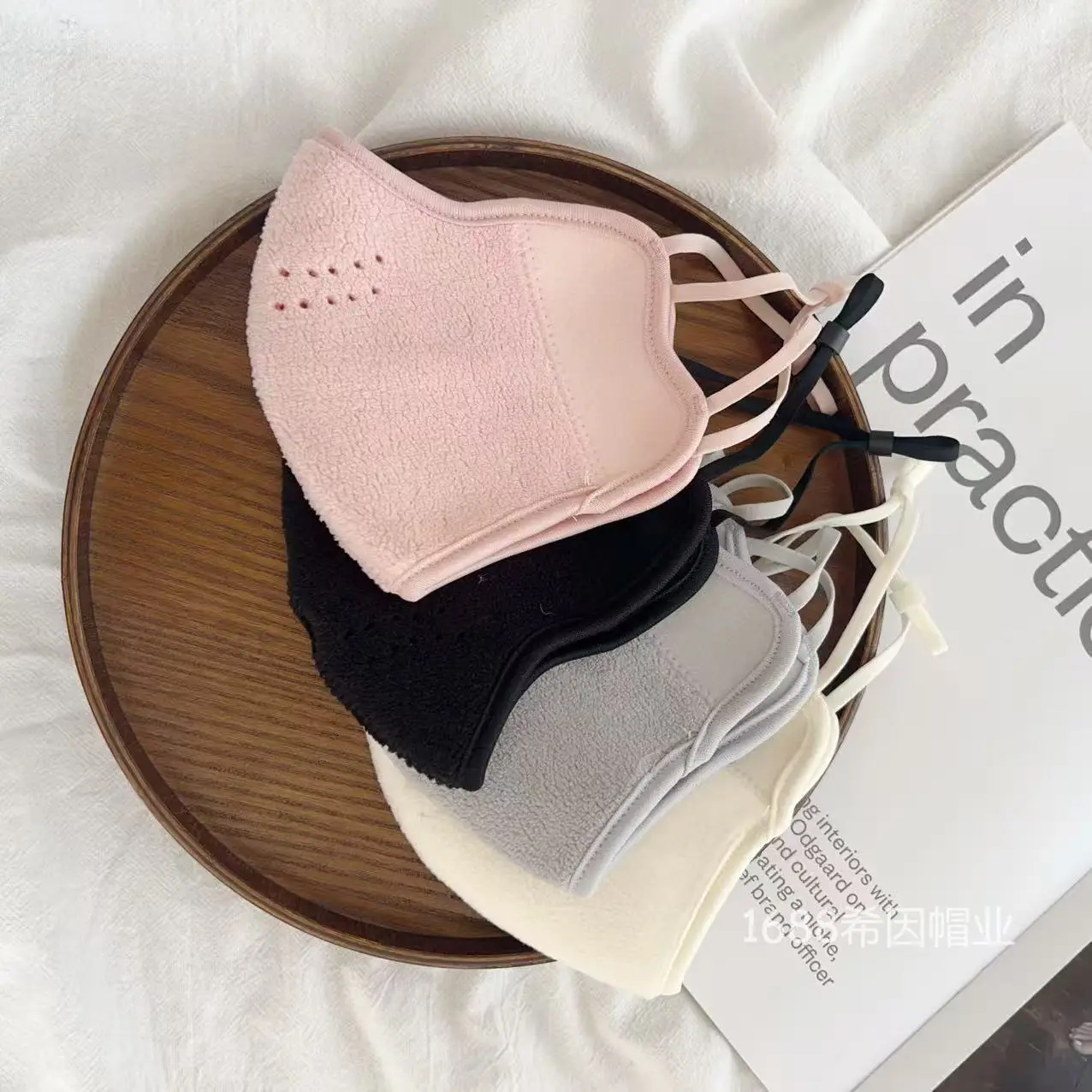 Solid Color German Velvet Ventilation Hole Thermal Mask 2026 Winter New Women's Simple and Versatile Windproof Velvet Mask