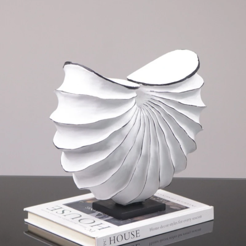 Chinese Resin Sculpture Decor Creative Conch Shell Art Craft Elegant Study & Living Room Ornament for Home Office Display