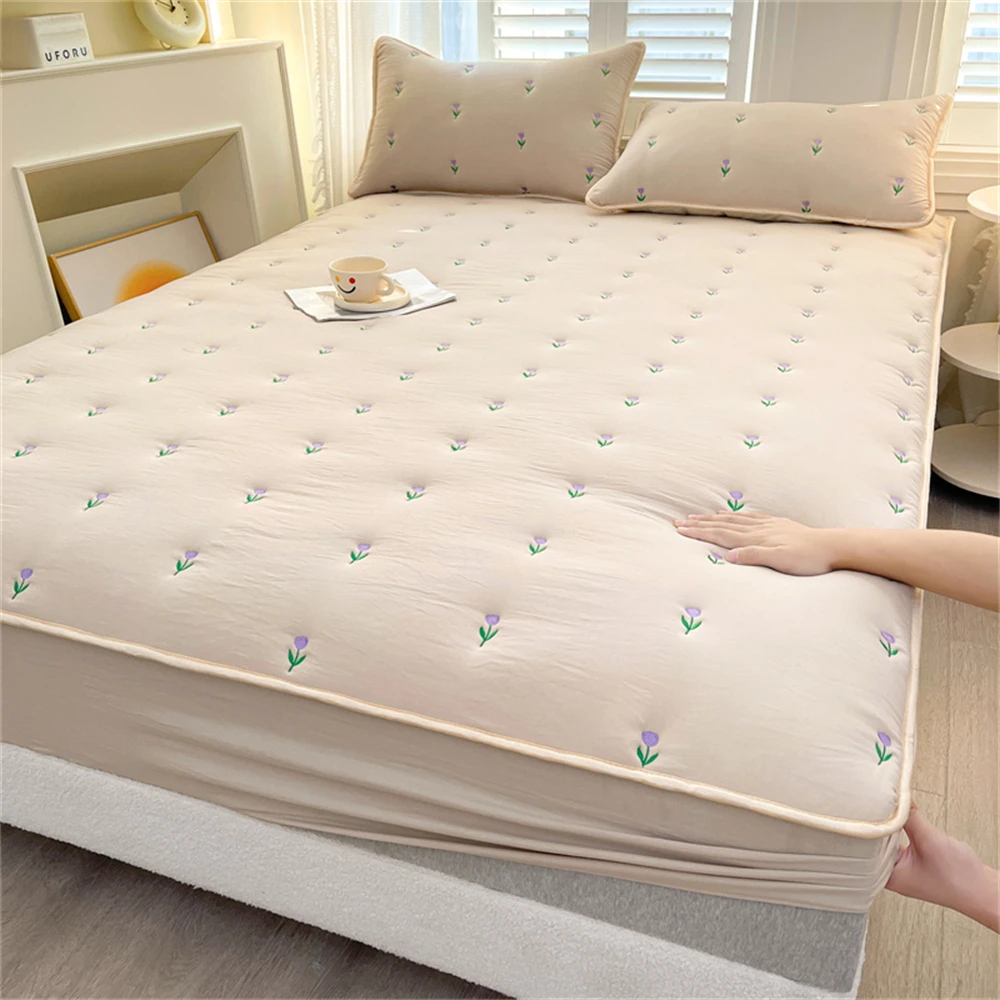 Super Thick Mattress Cover Quilted Embroidered Bed Cover Single King Mattress Pad Home Bed Sheets Thicken Fitted Sheet Bedspread