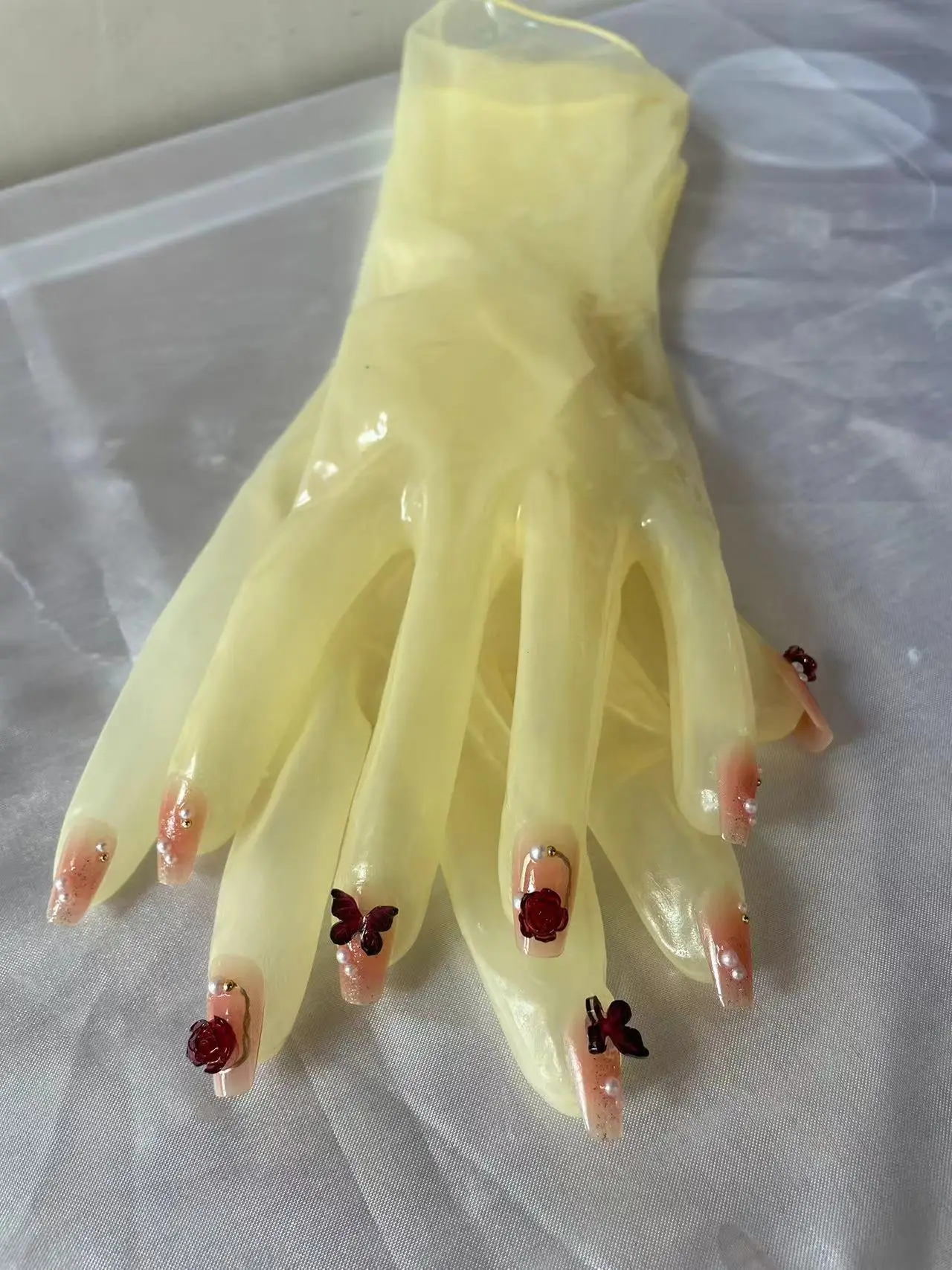 

Crossdress Male To Female Oil Shiny Transparent Super Thin Latex Zentai Long Red Flat Nails Fetish Sheer Cosplay Kigurumi Gloves